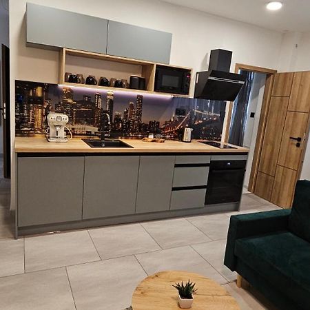 ברטיסלאבה Apartman Manhattan מראה חיצוני תמונה